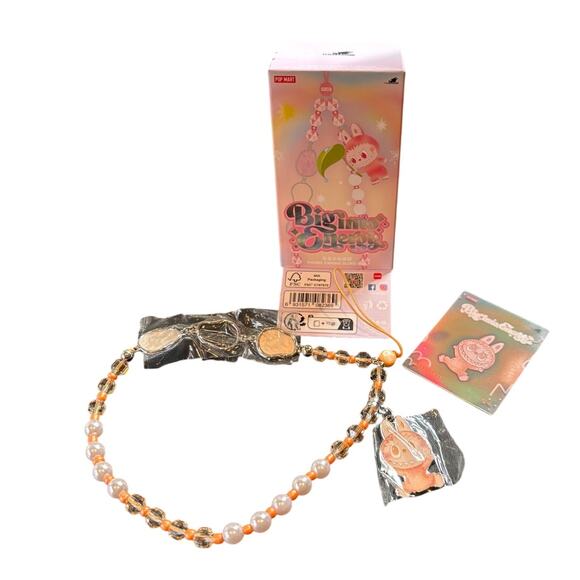 Pop Mart Labubu, The Monsters | Big Into Energy Series | HAPPINESS Charm | NEW - Picture 1 of 3